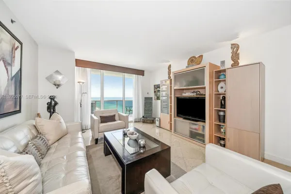 $6,700 | 1830 South Ocean Drive, Unit 3111, Hallandale Beach, FL 33009
