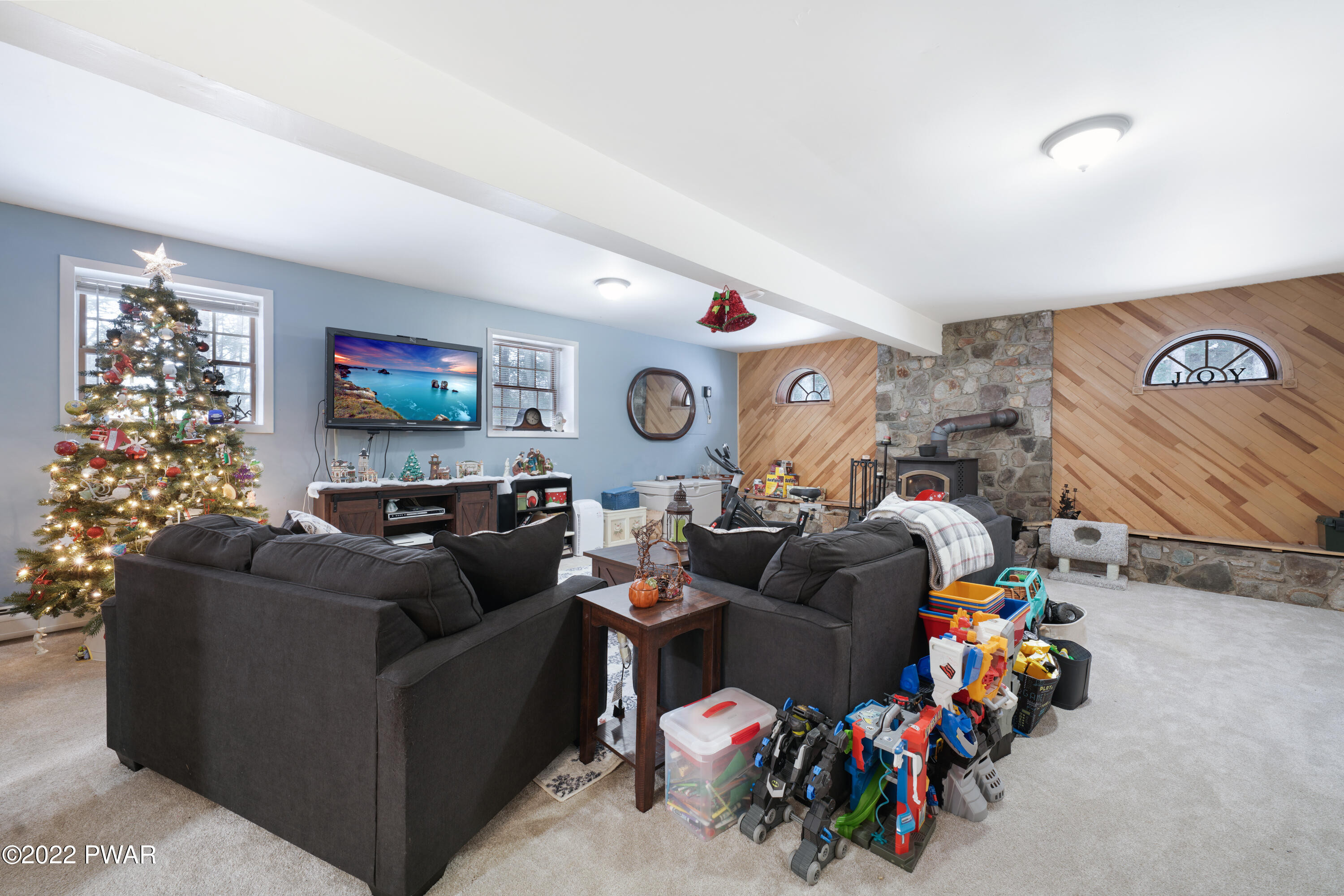141 Cobb Road Milford, PA 18337 - Photo 22 of 29 DSC03078