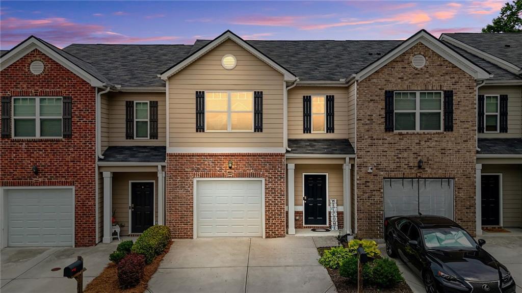 6907 Rogers Point Lithonia, GA 30058 - Photo 2 of 43