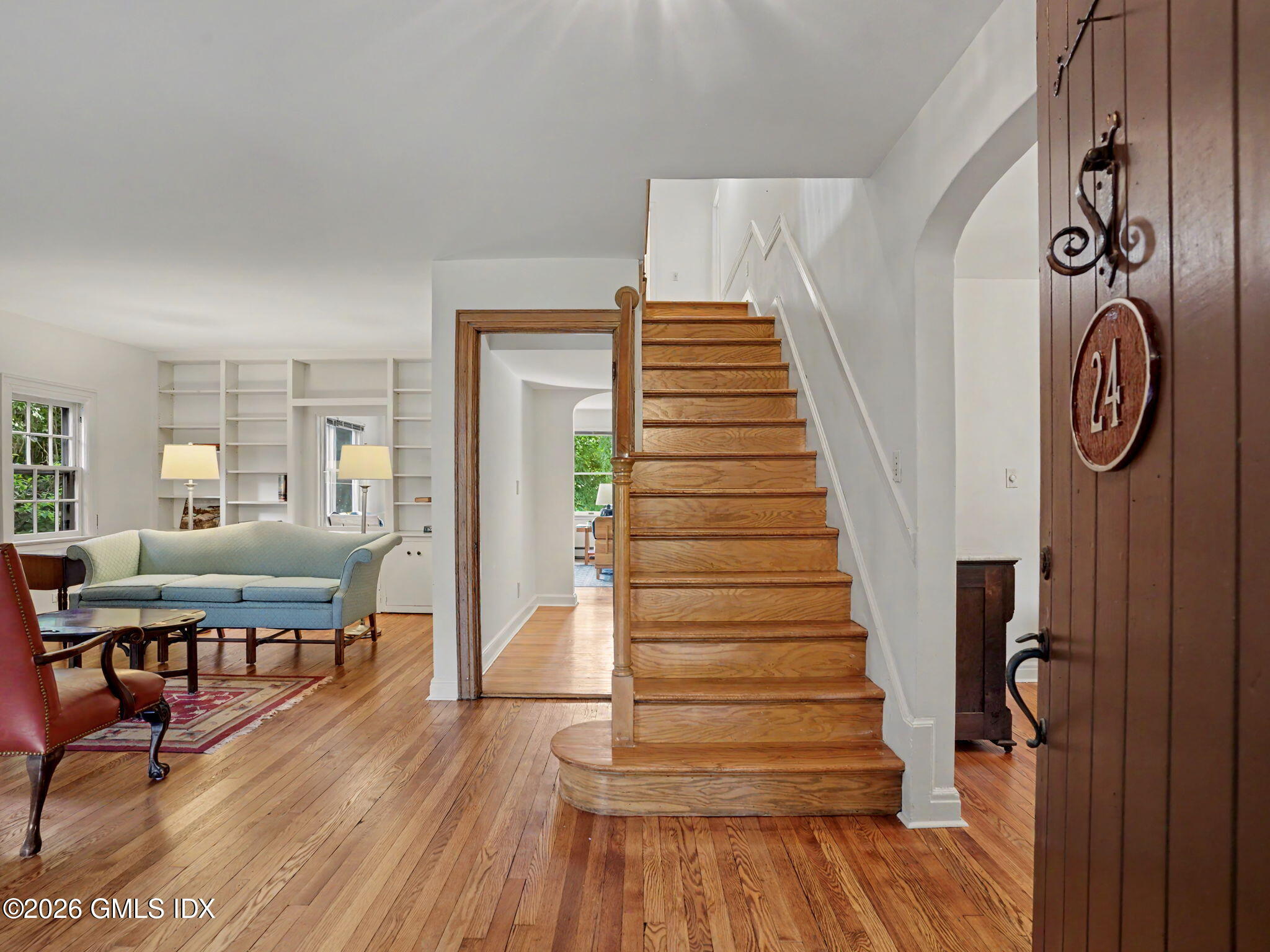 24 Oval Avenue Riverside, CT 06878 - Photo 5 of 45 2-web-or-mls-24-oval-ave