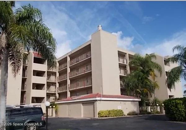 $2,500 | 201 International Drive, Unit 653, Cape Canaveral, FL 32920
