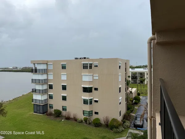 $2,500 | 201 International Drive, Unit 653, Cape Canaveral, FL 32920