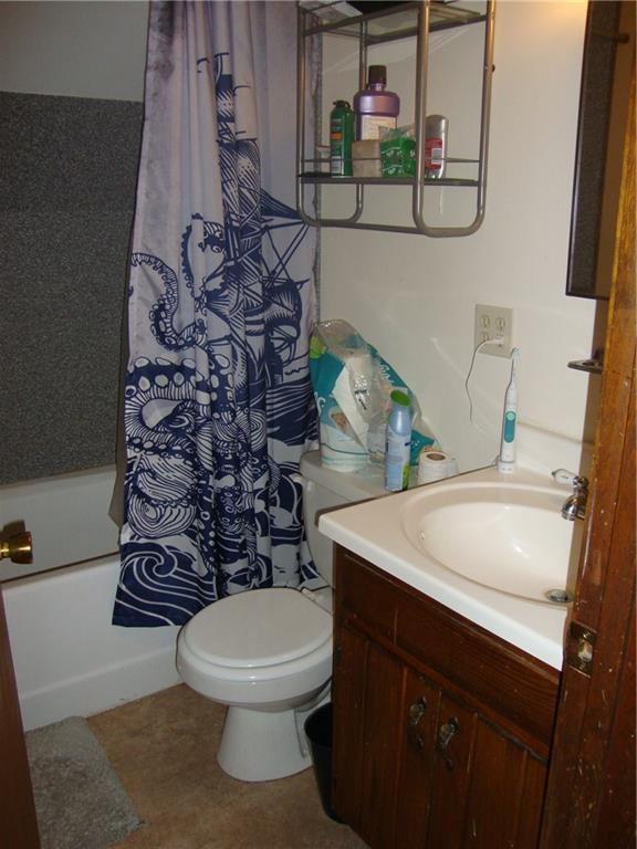 305 Middlesex Road Topsham, ME 04086 - Photo 13 of 17 Photo