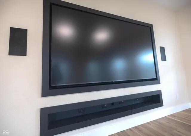 $254,700 | 825 Main Street, Elwood, IN 46036