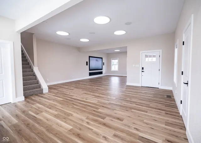 $254,700 | 825 Main Street, Elwood, IN 46036