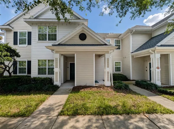 $2,400 | 143 Southern Pecan Circle, Unit 201, Winter Garden, FL 34787