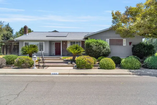 $355,000 | 160 South Olive Street, Lemoore, CA 93245