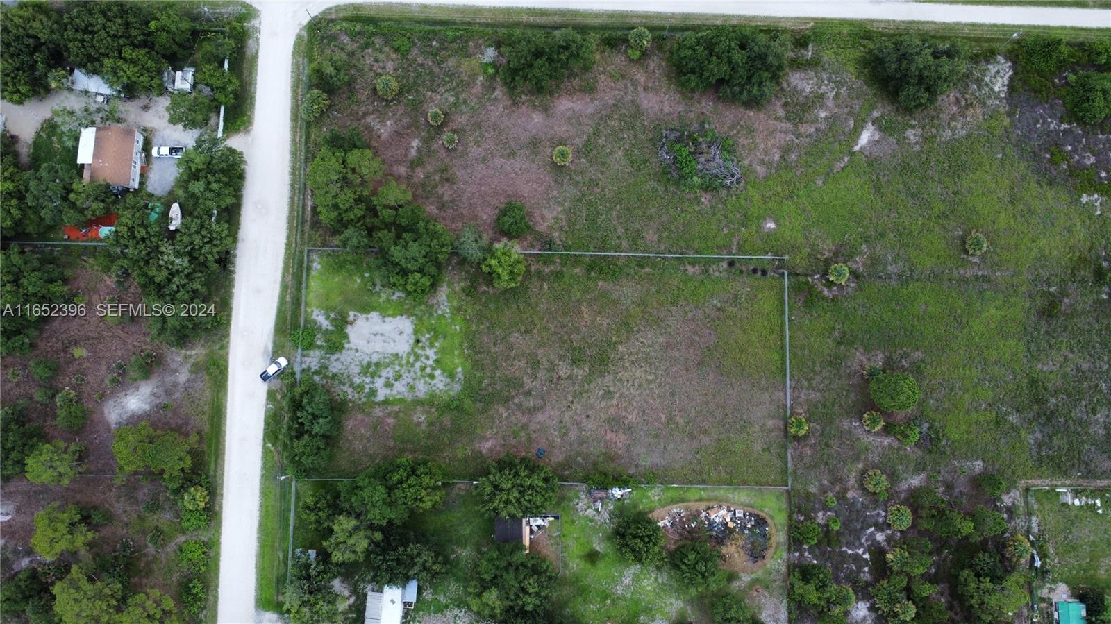 281 Ave Del Centro Clewiston, FL 33440 - Photo 3 of 5