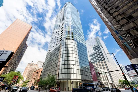 $485,000 | 600 North Fairbanks Court, Unit 3503, Chicago, IL 60611