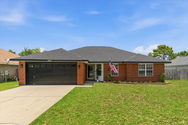 $330,000 | 9562 Parker Pl Drive, Navarre, FL 32566