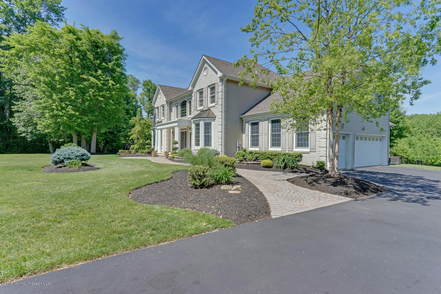 11 Risa Benjamin Way Freehold, NJ 07728 - Photo 3 of 74 11 Risa Benjamin Way Freehold-large-006-