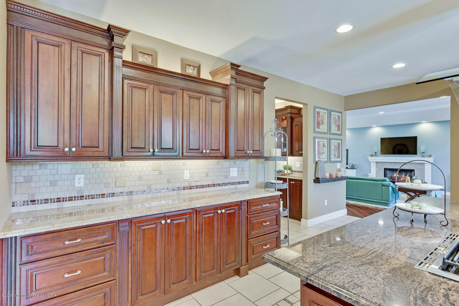 11 Risa Benjamin Way Freehold, NJ 07728 - Photo 28 of 74 11 Risa Benjamin Way Freehold-large-043-