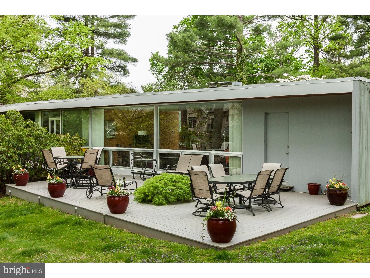 929 Frog Hollow Road Jenkintown, PA 19046 - Photo 12 of 24 Deck