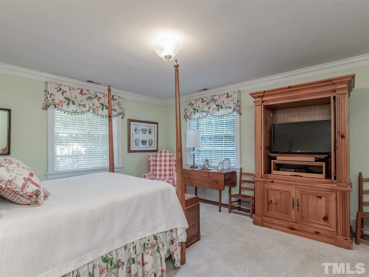 2209 White Oak Road Raleigh, NC 27608 - Photo 27 of 30