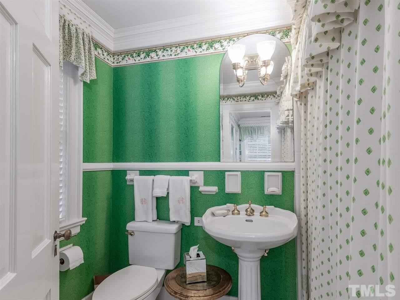 2209 White Oak Road Raleigh, NC 27608 - Photo 28 of 30