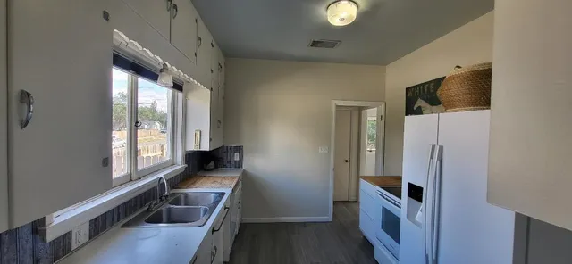 $325,000 | 222 East Maple Street, Rawlins, WY 82301