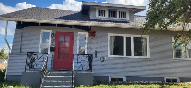 $325,000 | 222 East Maple Street, Rawlins, WY 82301