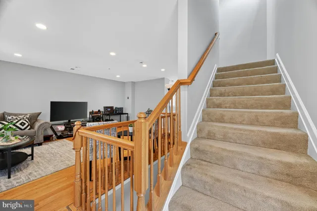 $475,000 | 2046 University Boulevard West, Unit 12, Silver Spring, MD 20902