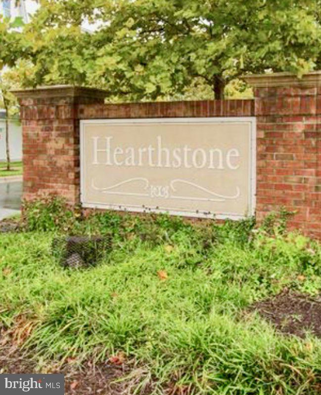 2046 University Boulevard West, Unit 12 Silver Spring, MD 20902 - Photo 48 of 64 a sign of golf club on a wall