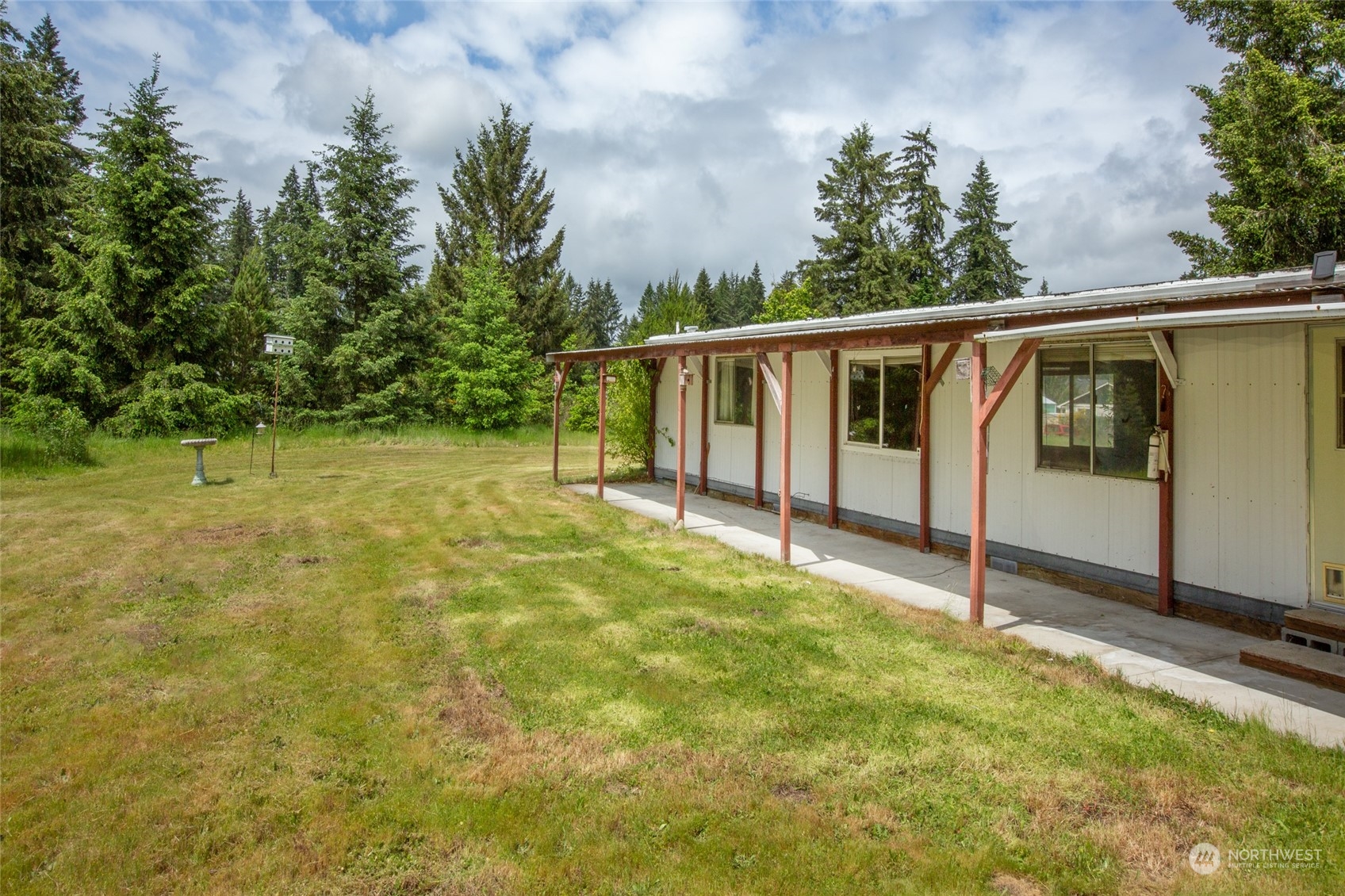 18433 Cook Road Southeast Yelm, WA 98597 - Photo 9 of 40 Gallery Image 9