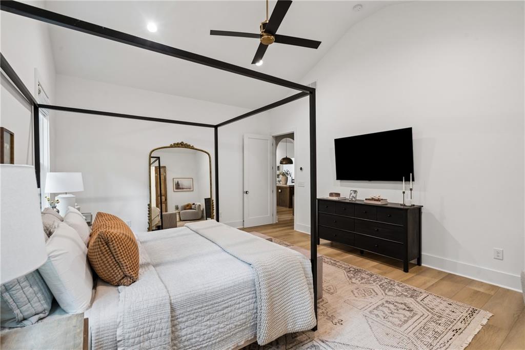 5676 Kennedy Road Suwanee, GA 30024 - Photo 21 of 61 Gallery Image 21