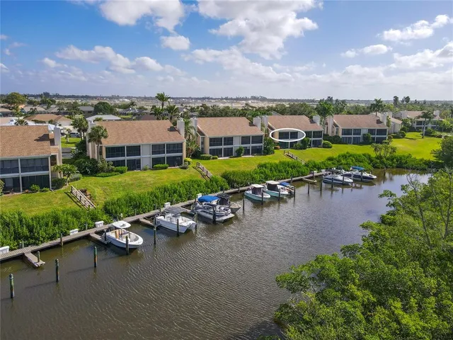 $484,900 | 8642 54th Avenue West, Unit 23, Bradenton, FL 34210