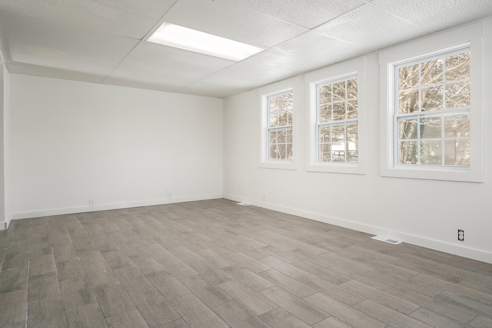 617 East 3rd Street Byron, IL 61010 - Photo 11 of 40