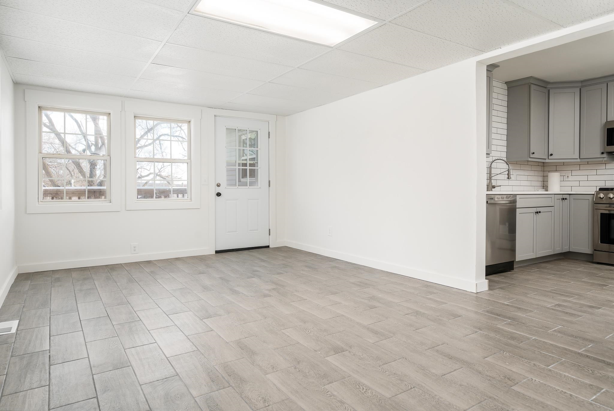 617 East 3rd Street Byron, IL 61010 - Photo 16 of 40