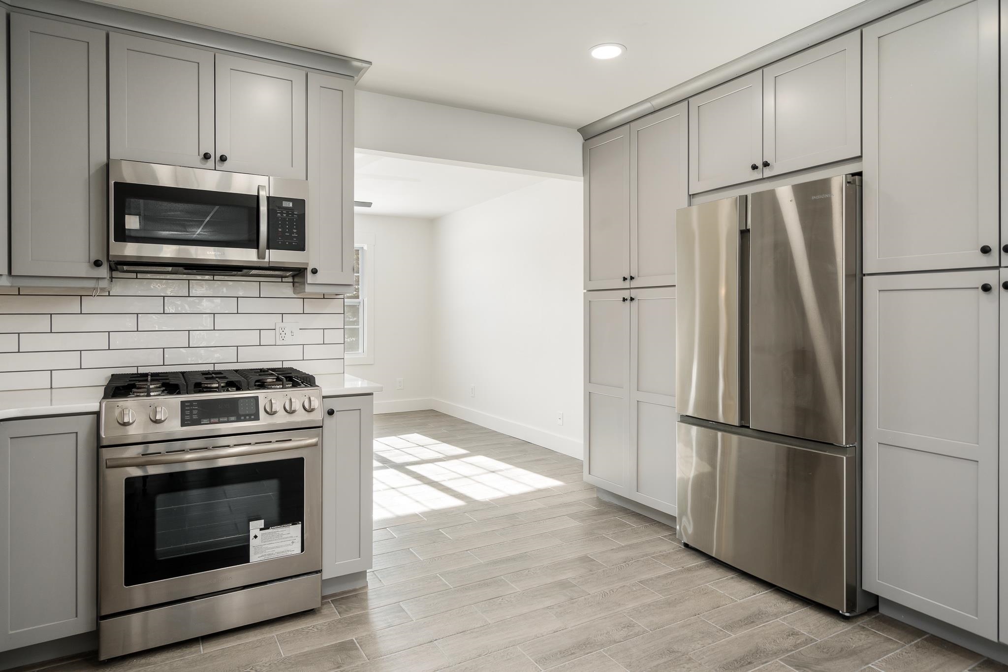 617 East 3rd Street Byron, IL 61010 - Photo 6 of 40