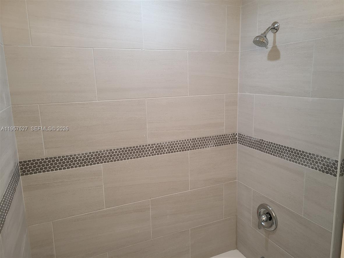 4020 Del Rio Way, Unit 720 Sunrise, FL 33351 - Photo 14 of 17