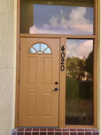 $2,900 | 4020 Del Rio Way, Unit 720, Sunrise, FL 33351