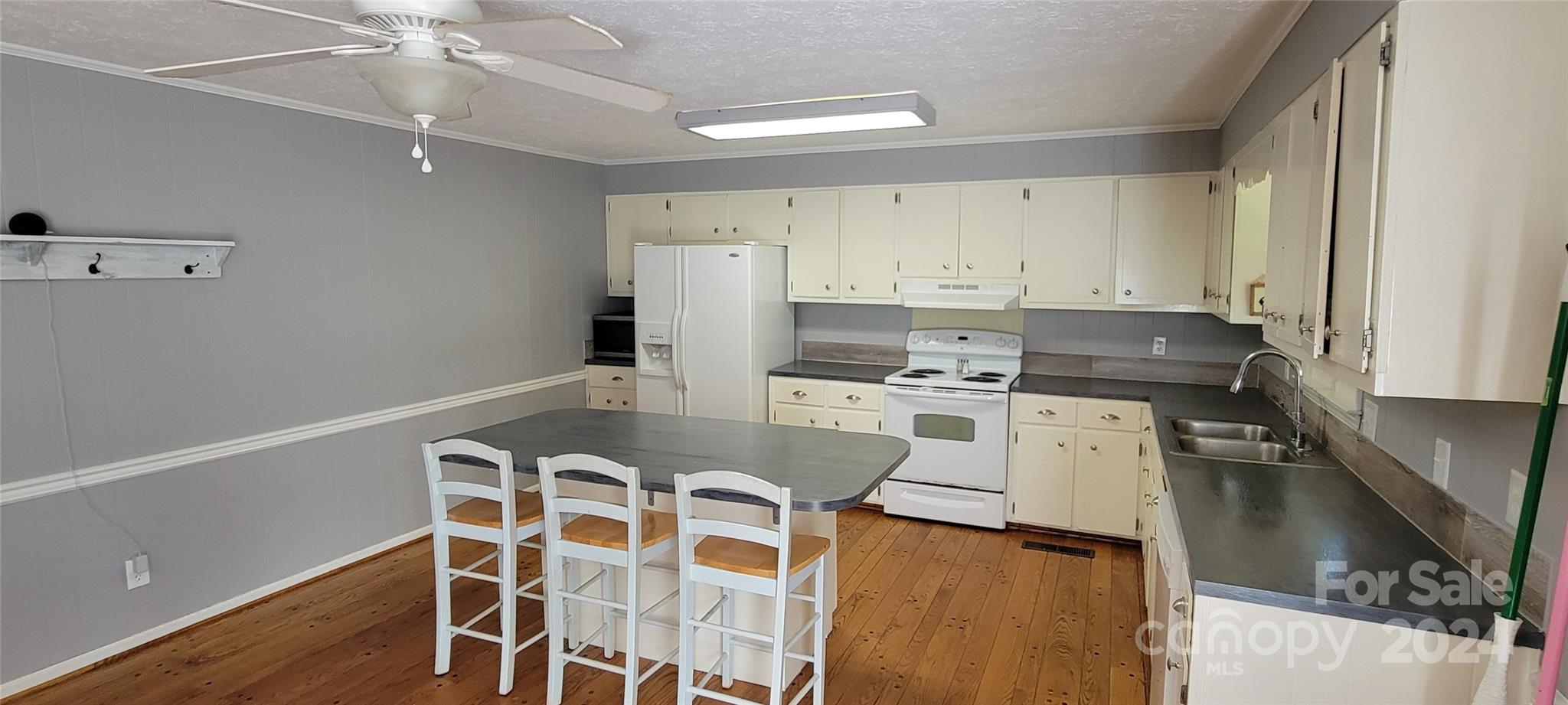 2218 Olde Well Road Hudson, NC 28638 - Photo 26 of 43 Gallery Image 26