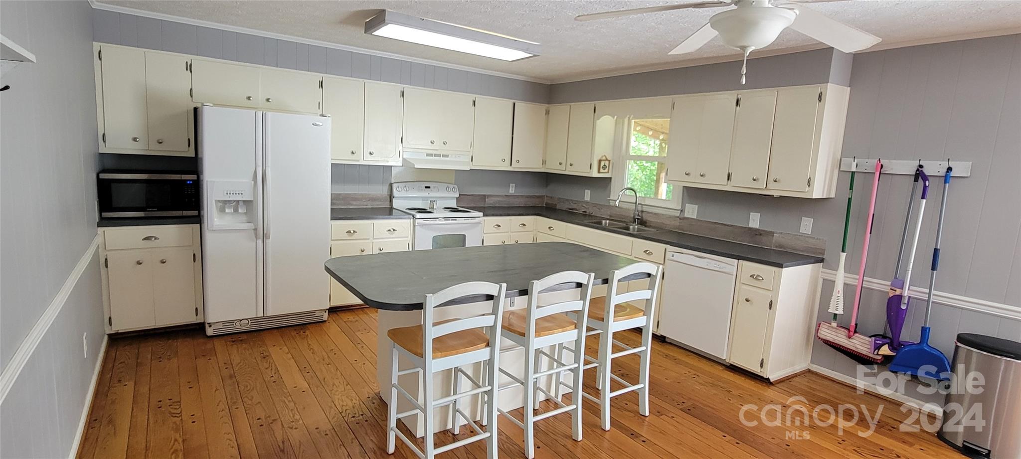 2218 Olde Well Road Hudson, NC 28638 - Photo 31 of 43 Gallery Image 31