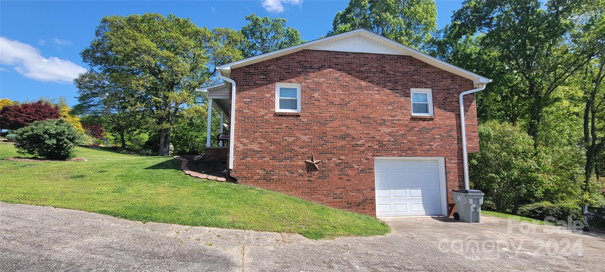 2218 Olde Well Road Hudson, NC 28638 - Photo 8 of 43 Gallery Image 8