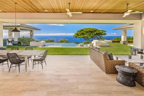 $9,150,000 | 81-6575 Hiaaiono Place, Captain Cook, HI 96704