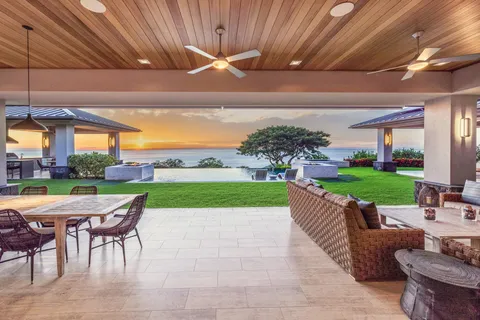 $9,150,000 | 81-6575 Hiaaiono Place, Captain Cook, HI 96704