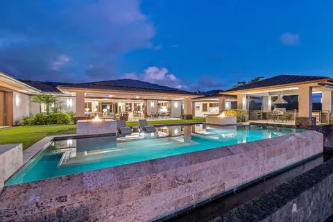 $9,150,000 | 81-6575 Hiaaiono Place, Captain Cook, HI 96704