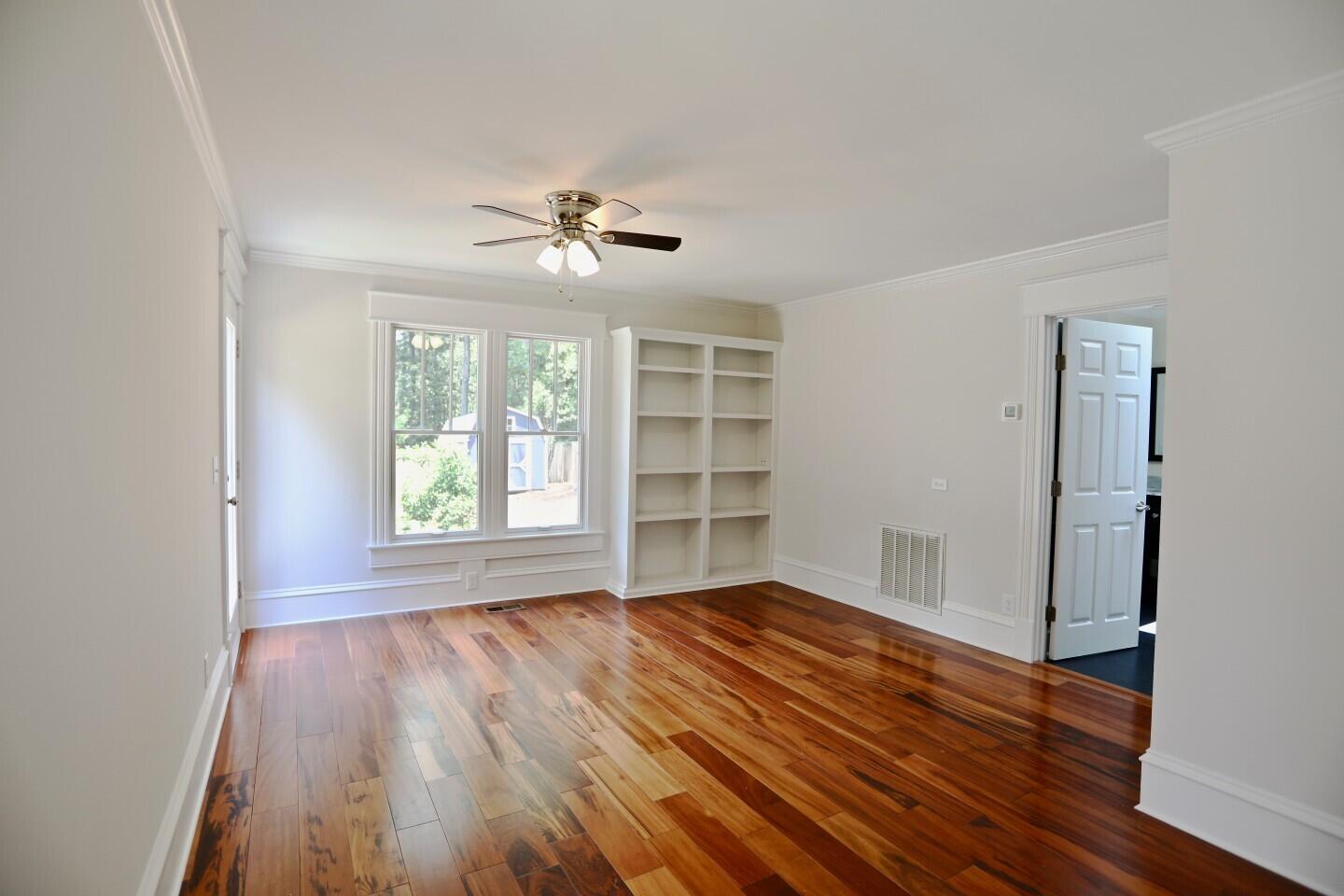 570 South Ridge Street Southern Pines, NC 28387 - Photo 20 of 44 570 SR MASTER BEDROOM
