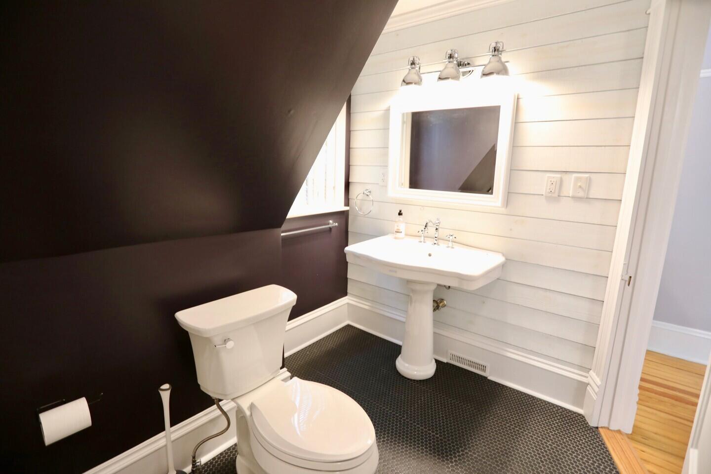 570 South Ridge Street Southern Pines, NC 28387 - Photo 28 of 44 570 SR UPSTAIRS BATHROOM 1