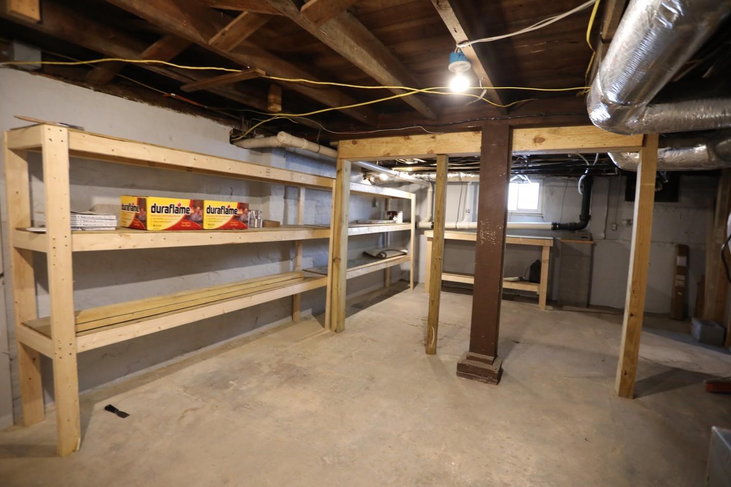 570 South Ridge Street Southern Pines, NC 28387 - Photo 31 of 44 570 SR BASEMENT WORKSHOP