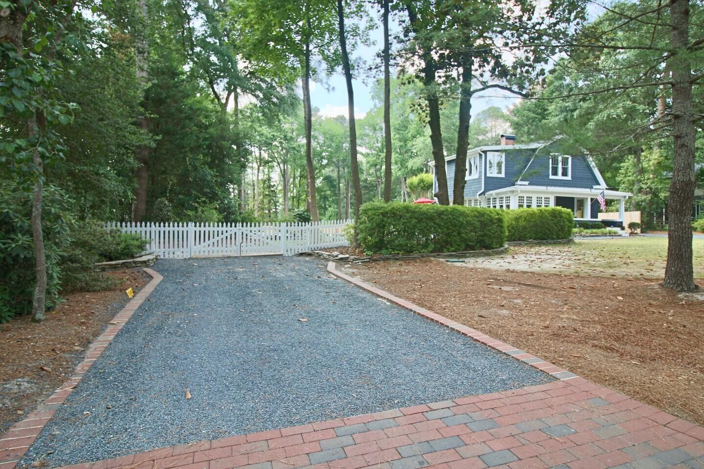 570 South Ridge Street Southern Pines, NC 28387 - Photo 38 of 44 570 SR DRIVEWAY #2