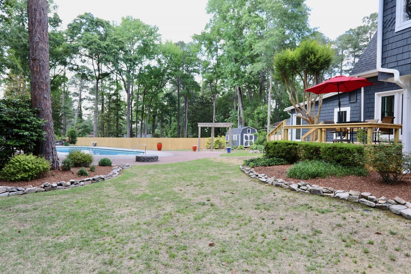 570 South Ridge Street Southern Pines, NC 28387 - Photo 42 of 44 570 SR SIDE YARD
