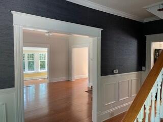 570 South Ridge Street Southern Pines, NC 28387 - Photo 8 of 44 570 SR FOYER 2