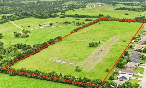 $1,150,000 | 2004 County Road 2004, Corsicana, TX 75110