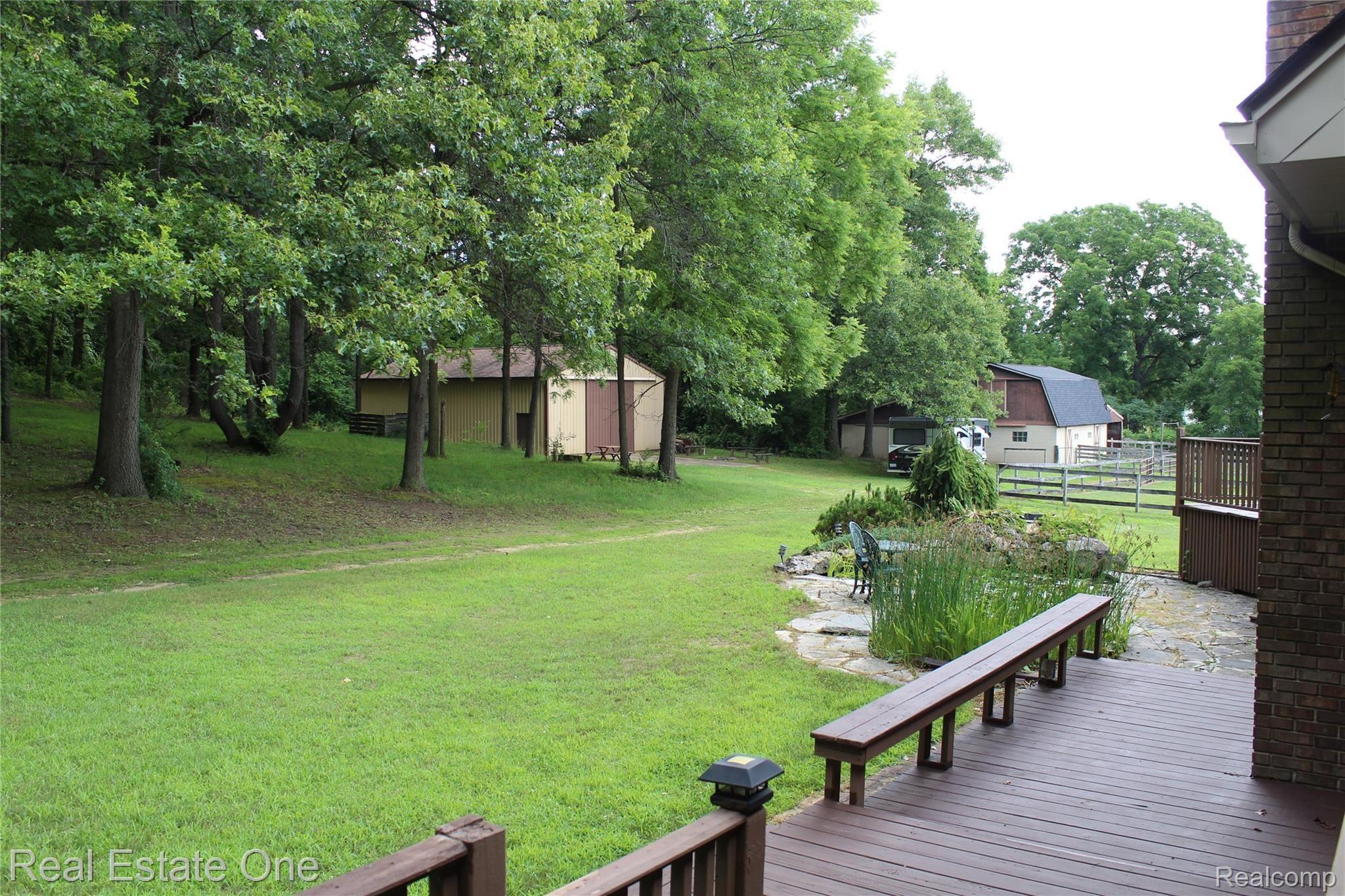 2845 Jewell Road Howell, MI 48843 - Photo 62 of 98 IMG_1274.JPG