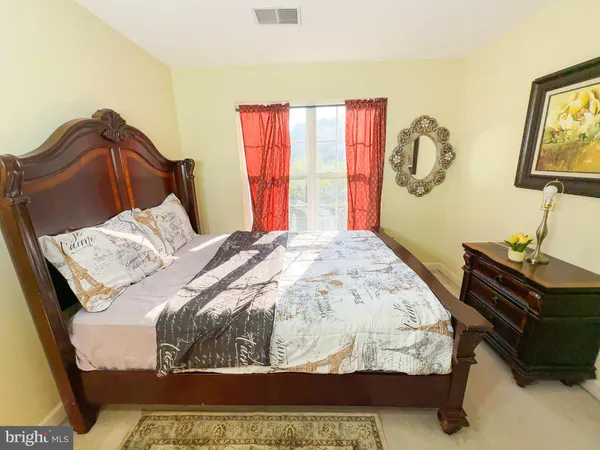 $900 | 2016 Wheaton Haven Court, Silver Spring, MD 20902