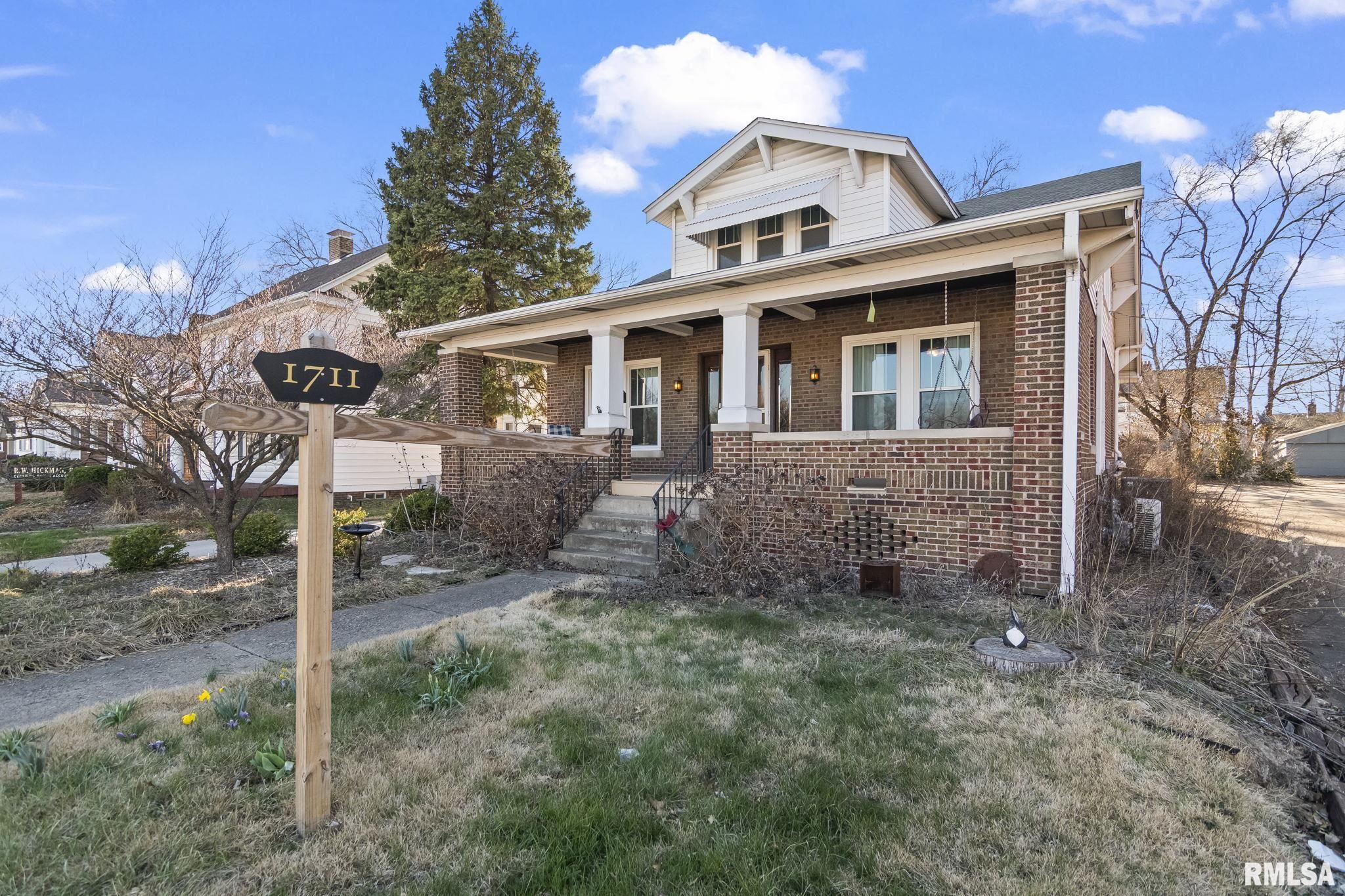 1711 South 5th Street Springfield, IL 62703 - Photo 2 of 48 Gallery Image 2