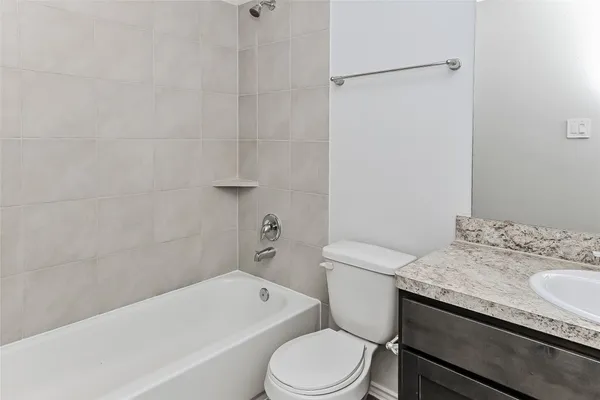 $1,850 | 21911 King Hts Lane, Houston, TX 77073