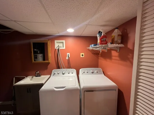 $699,999 | 79 Rhyan Drive, Parsippany, NJ 07054