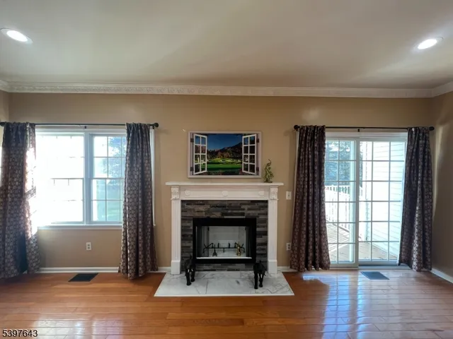 $699,999 | 79 Rhyan Drive, Parsippany, NJ 07054